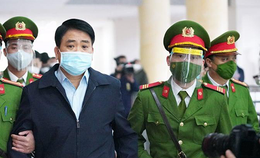 Bị cáo Nguyễn Đức Chung đề nghị tòa triệu tập người liên quan vụ chế phẩm Redoxy-3C
